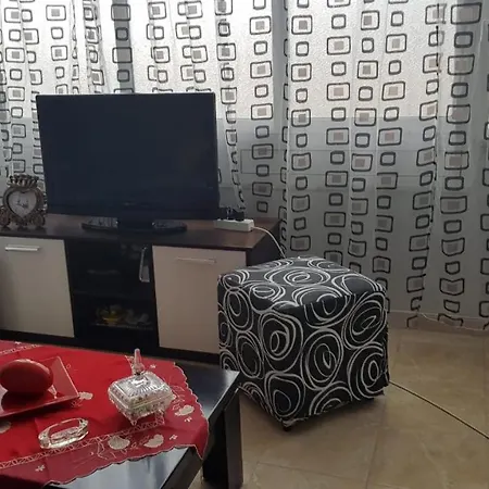 Lungomare Apartament Wlora