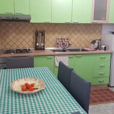 Lungomare Apartament *
